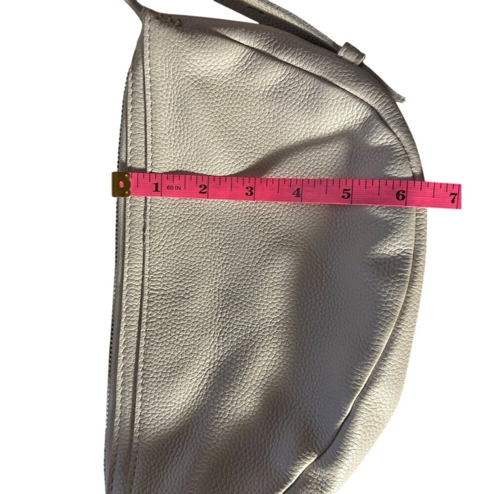 The Sak White Leather Half Moon Crossbody Bag With Adjustable Strap - Picture 7 of 12